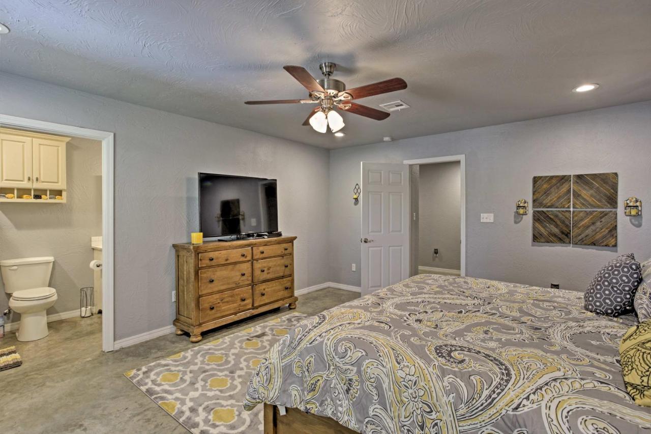 Modern Retreat With Gas Grill - Walk To Lake Texoma! Kingston Eksteriør bilde